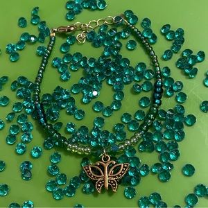 💚🦋Emerald Green Butterfly Bracelet🦋💚